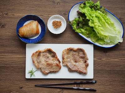 韩国食物烤猪颈