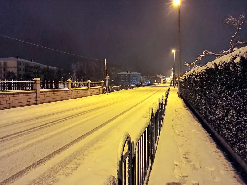 西班牙埃斯皮诺萨下大雪