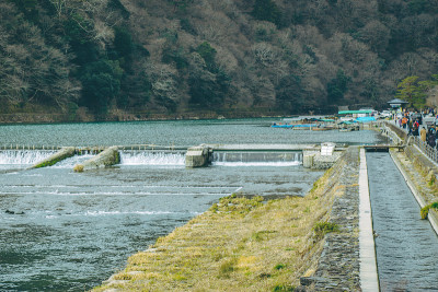在岚山河和小水坝