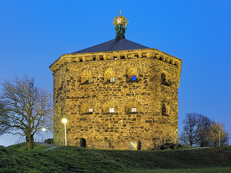 Skansen Kronan在瑞典哥德堡的夜晚