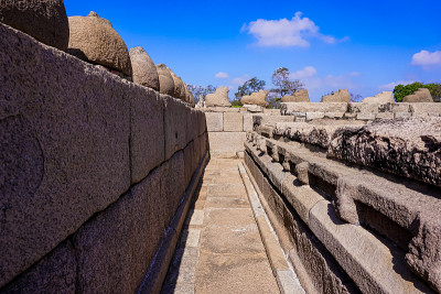 由Pallavas建造的海岸寺庙是联合国教科文组织世界遗产，位于大南印度建筑，泰米尔纳德邦，Mama