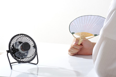 夏天办公室