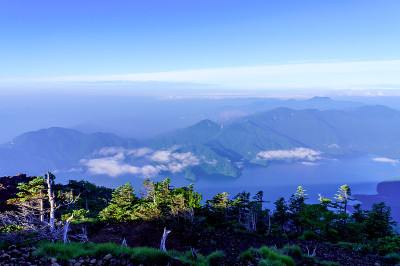 清晨的山景