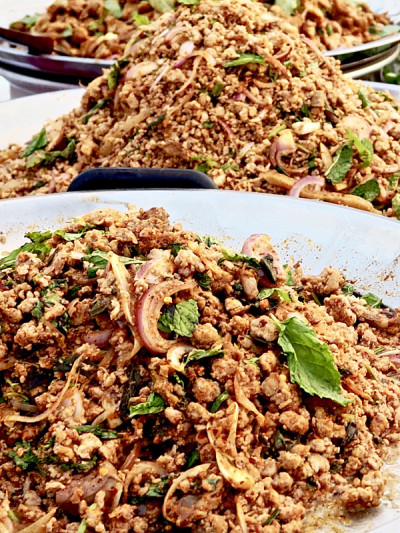 肉末(蔬菜和辣椒)，街头小贩买的