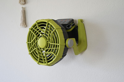 夏日必需品，电风扇