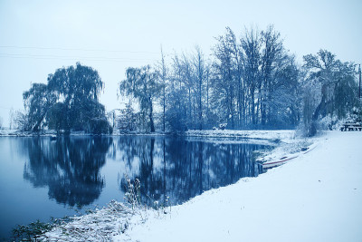 Snowlight