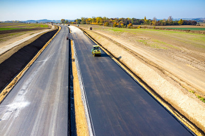 新道路建设