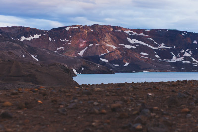 冰岛巨大的Askja火山与两个火山口湖，冰岛