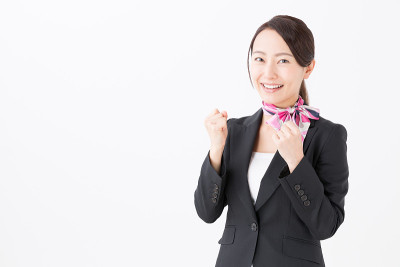 亚洲女商人的肖像孤立在白色的背景