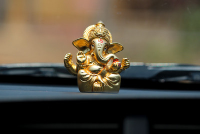 主Ganesh霁