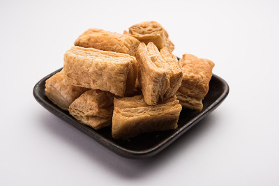 印度早餐Khari松饼或Khari饼干