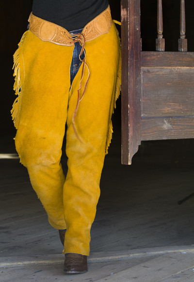 仿麂皮Chaps2