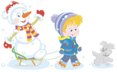 快乐的小男孩拉着一个有趣的雪人