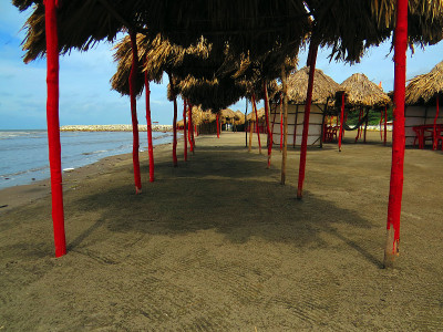 海滩和小屋
