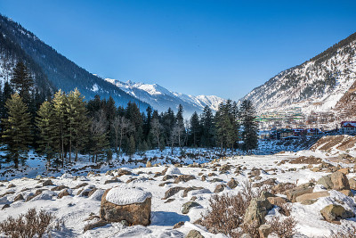 美丽的sonmarg在冬天，sonmarg，克什米尔