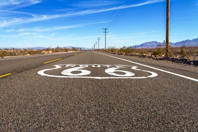莫哈韦沙漠66号公路的地面景观。