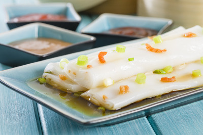 Cheong Fun (猪肠粉)