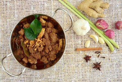 牛肉Rendang。传统的印尼菜在开斋节或Idul Fitri
