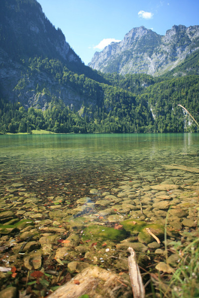 高山湖泊