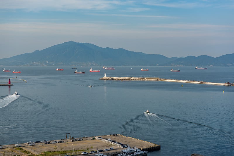 海港的丽水