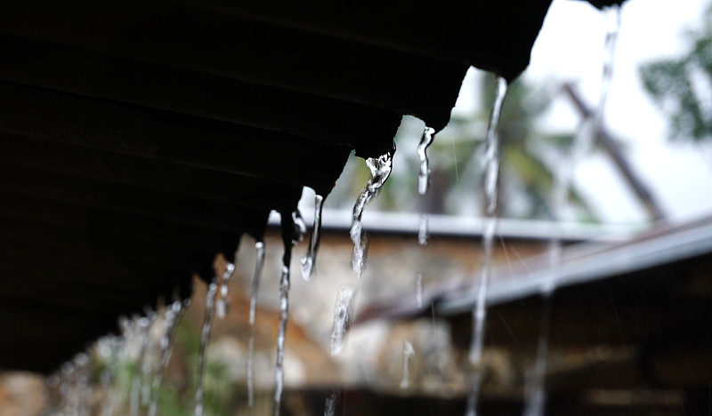 雨水和屋顶