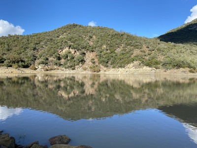 镜子湖山