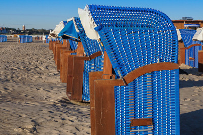 海滩椅在Warnemünde