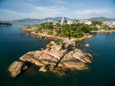 汉庄石花园是芽庄热门旅游景点。越南