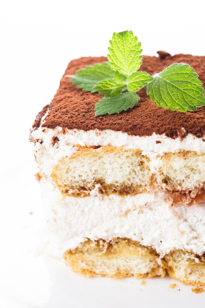 Tiramisu cake