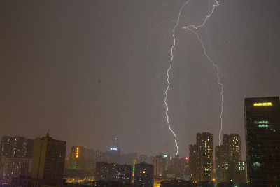 雷击