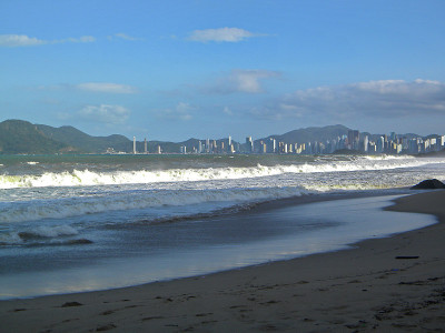 海滩阳光和大海