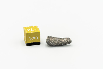 Black magnetic Tektite Meteorite called Atacamaite
