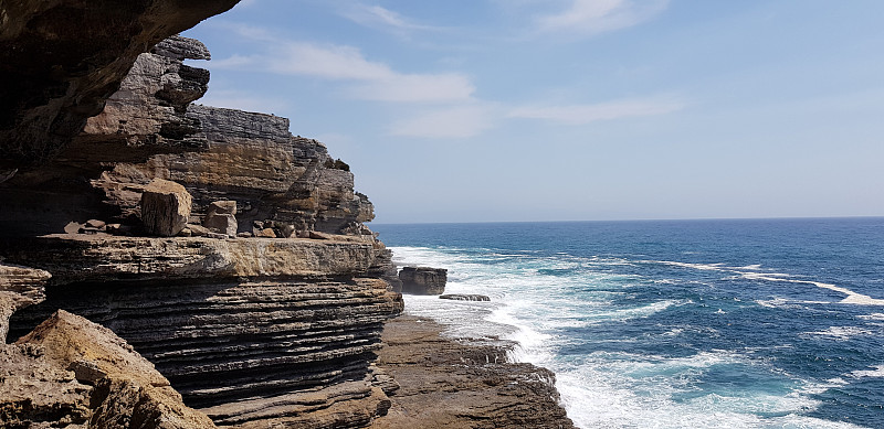 夏季海岸和山区