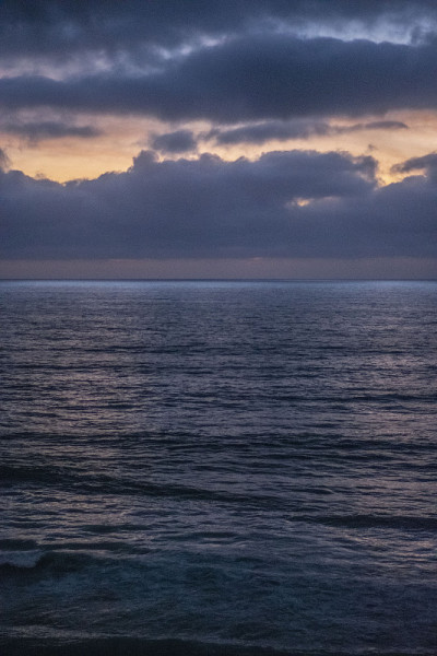 Ocean Blue Sunset, 50mm, Playas de Tijuana。