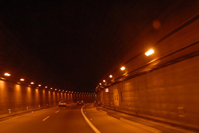在Spanien Strassentunnel