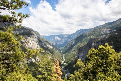 约塞米蒂山谷