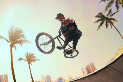 BMX骑手。