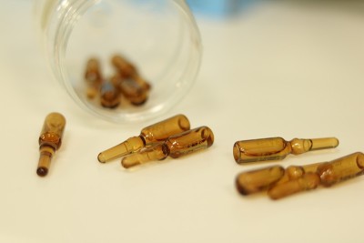分散医学安瓿