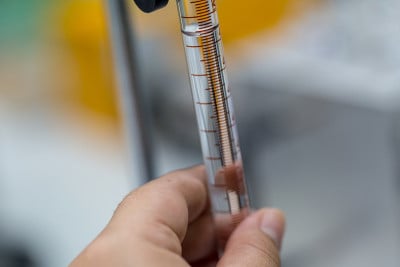 实验室滴定技术。