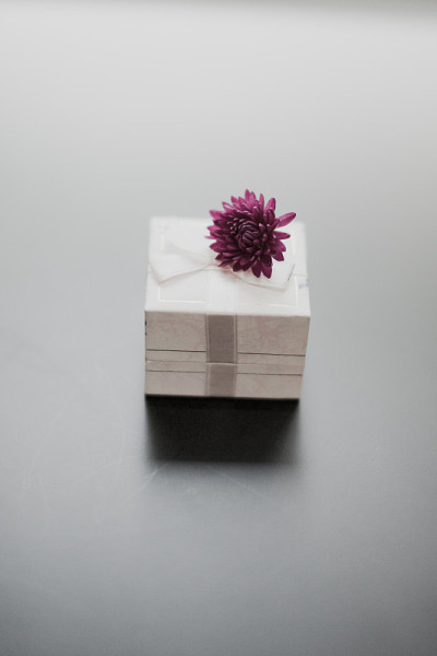 白色ringbox