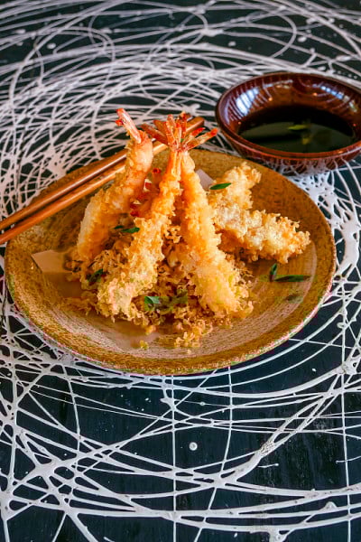天妇罗炸虾，日本传统菜肴