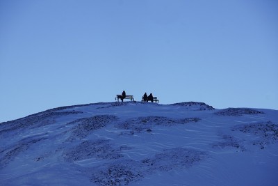 德国阿尔卑斯山南部冬季的雪景