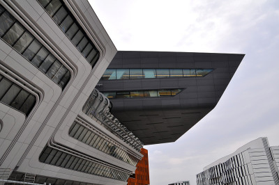 维也纳经济大学