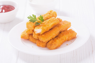 炸鱼条(手指)或鸡块