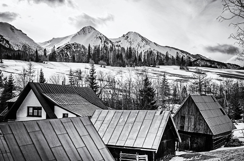 Zdiar的民间建筑与Belianske Tatry，无色