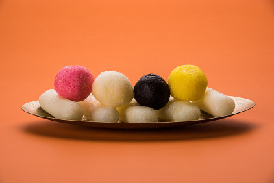 gulab jamun / rasgulla / chamcham /时钟