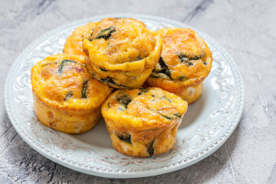 菠菜培根蛋松饼