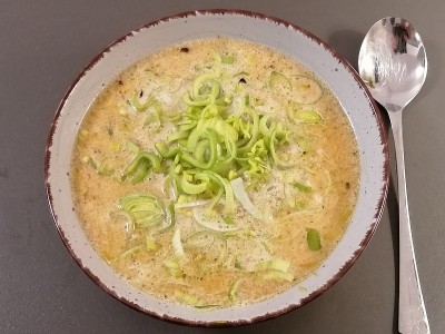 韭菜肉末芝士汤