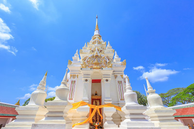 苏拉特他尼博罗玛寺佛塔舍利塔