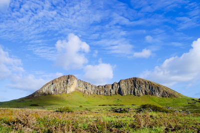 拉拉库山